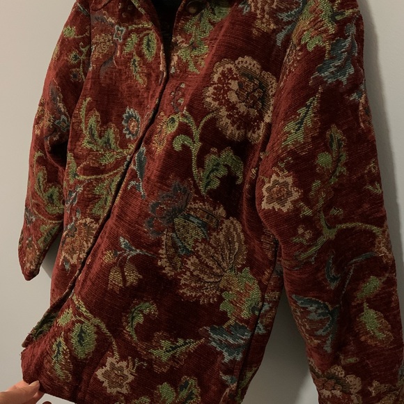 Burgundy tapestry / carpet jacket 💚 - Picture 5 of 5